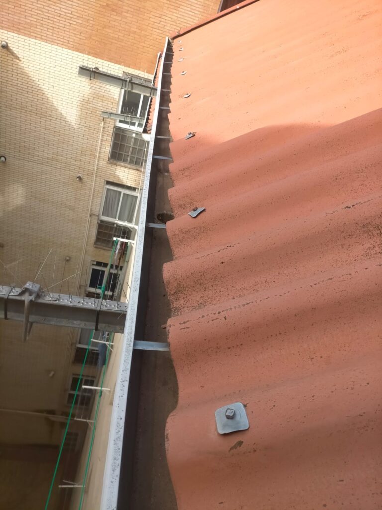 limpieza y reparaciÓn canalones